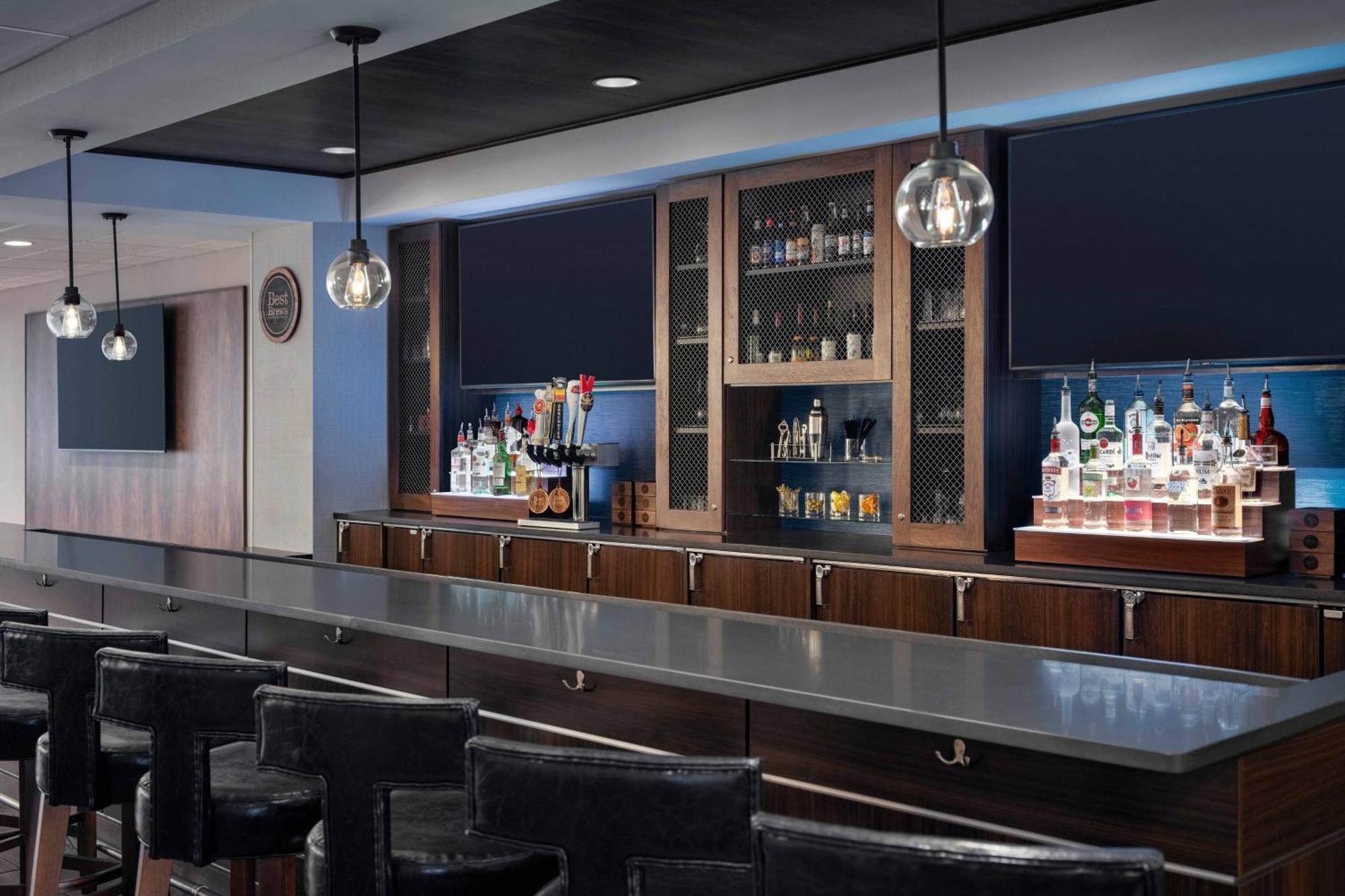Four Points By Sheraton Austin Airport Buitenkant foto