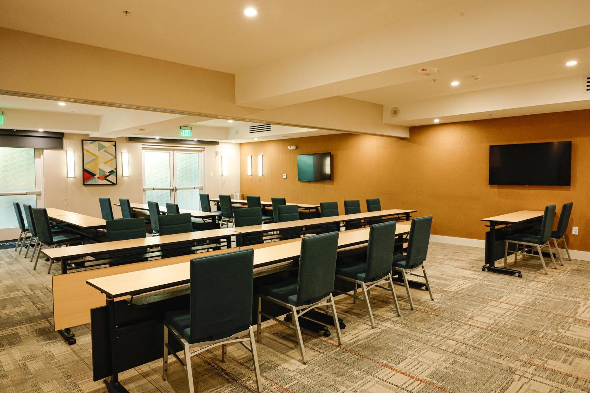 Four Points By Sheraton Austin Airport Buitenkant foto