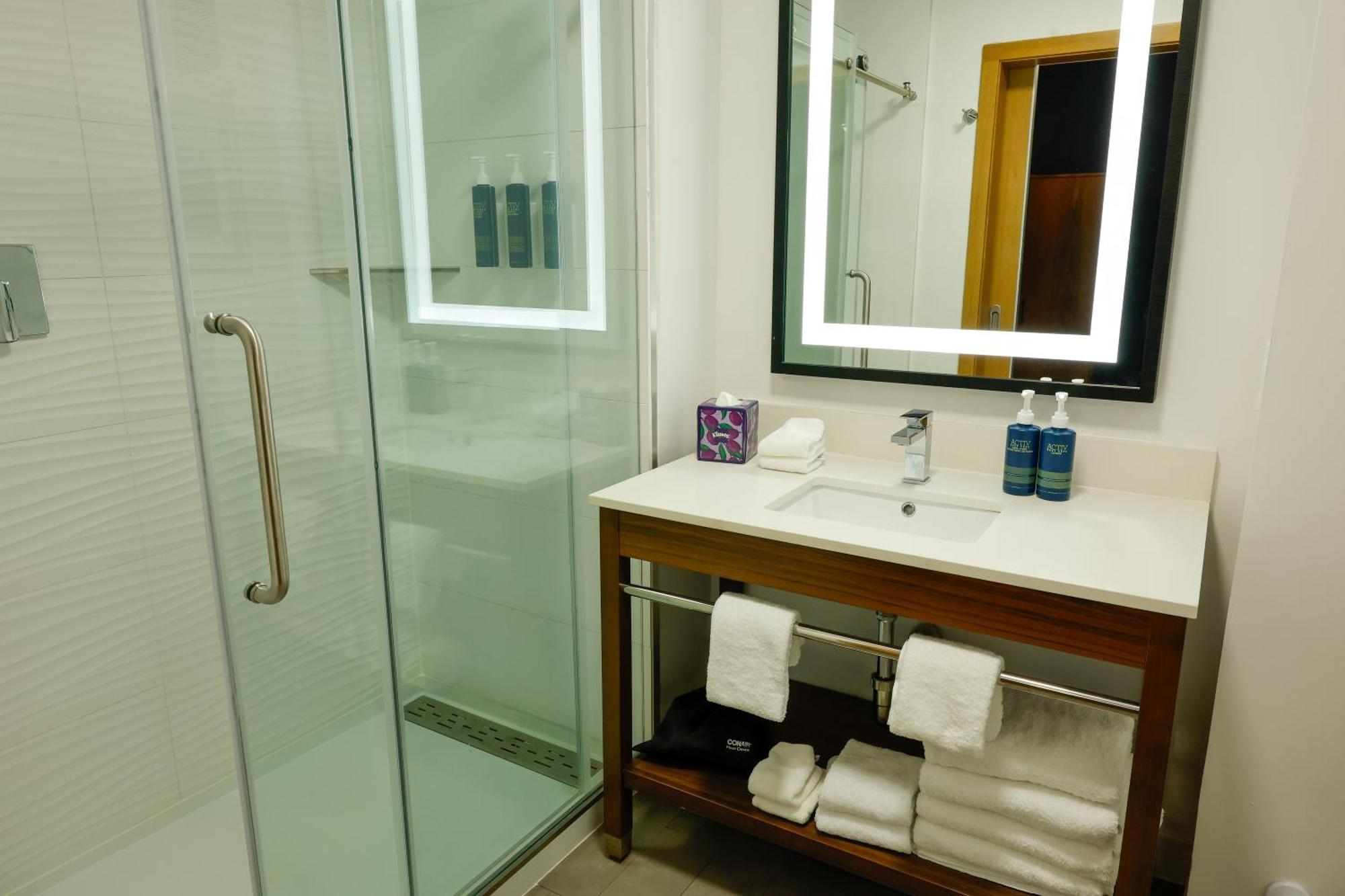 Four Points By Sheraton Austin Airport Buitenkant foto